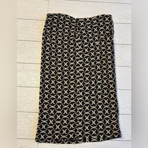Diane Von Furstenberg pencil skirt M Vintage Luxe pattern brown cream EUC